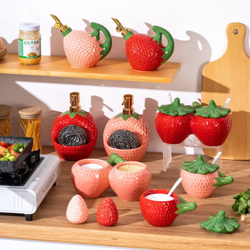 Herb Keeper Bottle - Dispenser Minyak Berbentuk Stroberi Keramik Eropa,
